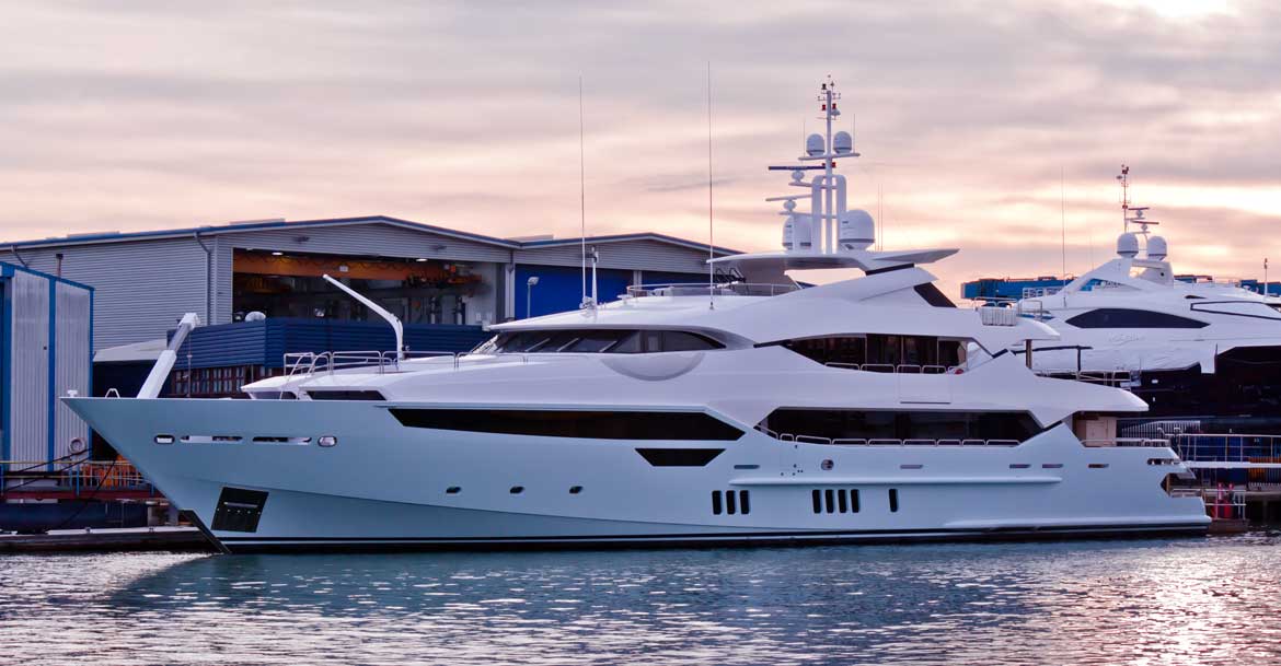 sunseeker-yacht.jpg (1)