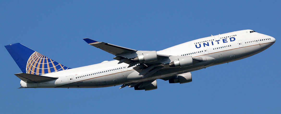 united-airlines-plane.jpg (1)